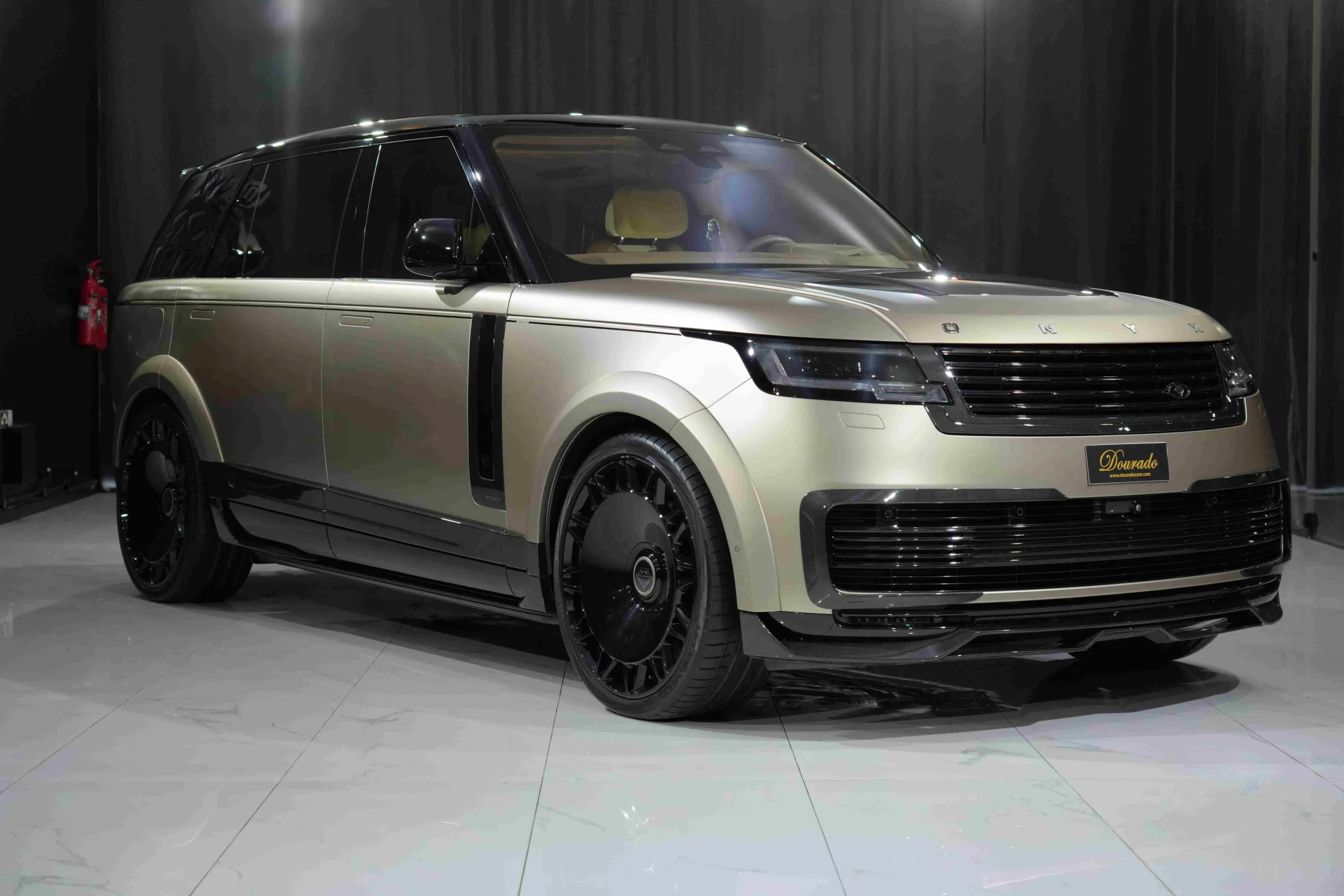 Land Rover Range Rover Aspen SVX Shadow Edition Onyx Concept for sale in dubai (2)